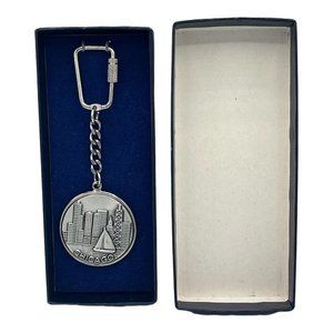 Chicago Skyline Pewter Keychain Travel Souvenir Sail Boat Hi Rise Lake Michigan